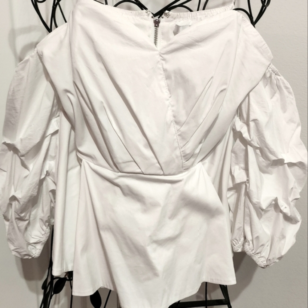 Off shoulder crop top